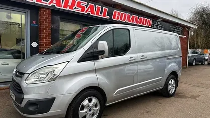 Used Ford Transit Custom Limited 170 HP (125 kW) 2017 Van