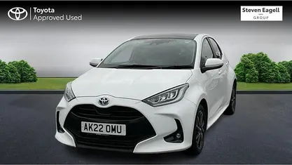 Used 2025 Toyota Yaris Hybrid Design Hatchback | £16,283 (Super price)