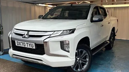 White Used 2019 Mitsubishi L200 Warrior Pickup | £16,990 (Fair price)