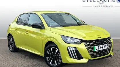 Used Peugeot e-208 Style 100 kW (137 HP) 2023 Hatchback