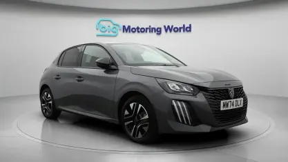 Used Peugeot 208 Allure 101 HP (74 kW) 2024 Grey Hatchback