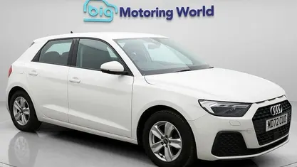 Used Audi A1 Sportback 95 HP (69 kW) 2023 White Hatchback
