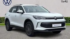 Used 2025 VW Tiguan Life SUV | £29,657 (Fair price)