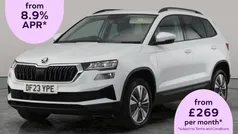 White Used 2023 Skoda Karoq SE Drive SUV | £19,718 (Fair price)