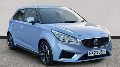 Begagnad MG MG3 Exclusive 106 HK (77 kW) 2024 Halvkombi