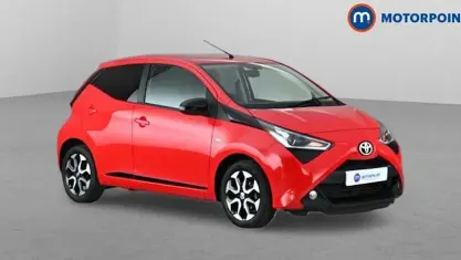 Used Toyota Aygo Trend 72 HP (52 kW) 2020 Red Hatchback