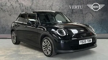 Used Mini Cooper Classic 150 kW (204 HP) 2025 Hatchback