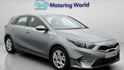 Used Kia Ceed 160 HP (117 kW) 2023 Silver Hatchback