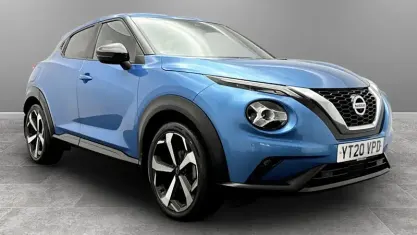 Used Nissan Juke Tekna 117 HP (86 kW) 2020 Blue SUV