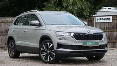Meteor grey Used 2022 Skoda Karoq SE L SUV | £19,995 (Fair price)