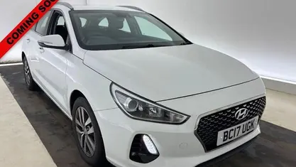 Used 2020 Hyundai i30 SE Estate | £9,995 (Fair price)