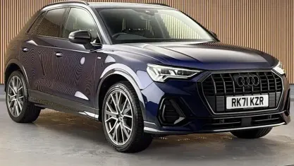 Used Audi Q3 Advanced 150 HP (110 kW) 2021 Navarra blue metallic/navarra blue metallic SUV