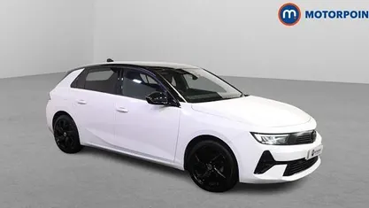 Used Vauxhall Astra 131 HP (96 kW) 2024 Hatchback