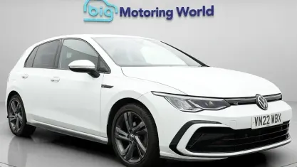 Used VW Golf VIII R-line 131 HP (96 kW) 2022 White Hatchback