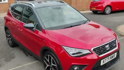Begagnad Seat Arona FR Sport 110 HK (80 kW) 2021 Röd SUV