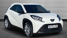 Pure white Used 2022 Toyota Aygo PURE Hatchback | £11,990 (Fair price)