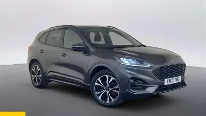 Usado Ford Kuga ST-Line X 224 HP (164 kW) 2022 Cinzento SUV