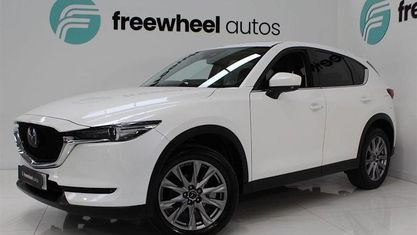 Używany Mazda CX-5 Inclusive 165 KM (121 kW) 2021 Biały SUV