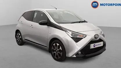 Used Toyota Aygo Trend 72 HP (52 kW) 2021 Silver Hatchback