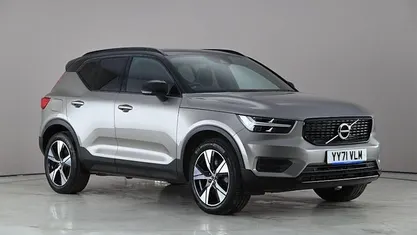 Used Volvo XC40 R-Design 262 HP (192 kW) 2021 SUV