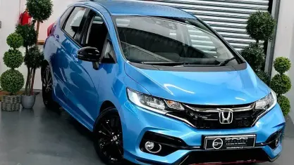 Używany Honda Jazz Sport 131 KM (96 kW) 2018 Niebieski Hatchback