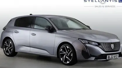 Used Peugeot 308 Allure Premium 131 HP (96 kW) 2023 Hatchback