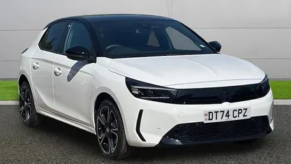 Usado Vauxhall Corsa 101 HP (74 kW) 2026 Citadino