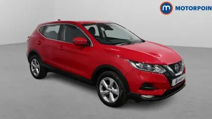 Used Nissan Qashqai Acenta Premium 116 HP (85 kW) 2019 Red SUV