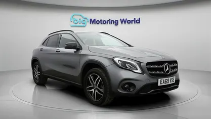 Used Mercedes GLA180 Urban 122 HP (89 kW) 2019 Grey SUV