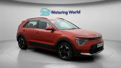 Used 2022 Kia Niro SUV | £16,100 (Good price)