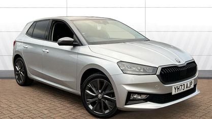Begagnad Skoda Fabia Colour Edition 110 HK (80 kW) 2023 Silver Halvkombi