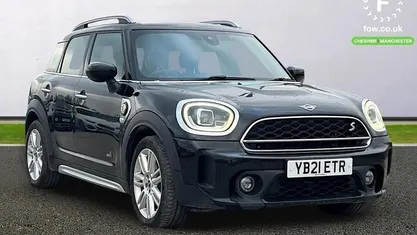 Used Mini Cooper S Exclusive 220 HP (161 kW) 2021 Black Hatchback