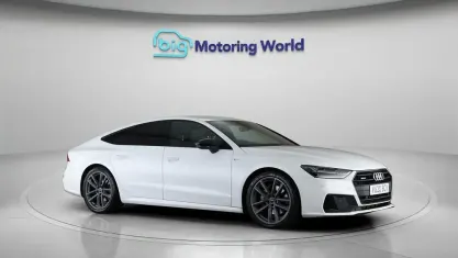Used Audi A7 Sportback Black Edition 231 HP (169 kW) 2020 White Hatchback