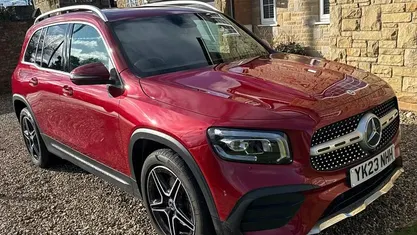 Used Mercedes GLB200 Executive 150 HP (110 kW) 2022 Red SUV
