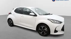 Used 2025 Toyota Yaris Hybrid Design Hatchback | £18,999 (Fair price)