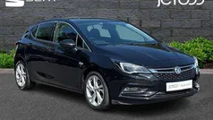 Used 2017 Vauxhall Astra SRi Hatchback | £8,500 (Fair price)