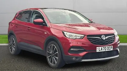 Used Vauxhall Grandland X Elite 131 HP (96 kW) 2021 Red SUV