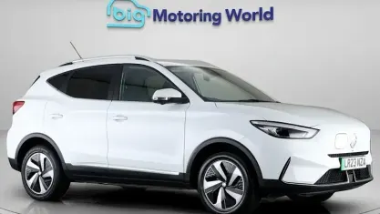Used MG ZS Trophy Connect 114 kW (156 HP) 2022 White SUV