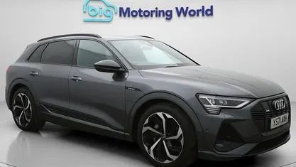 Used Audi e-tron Black Edition 230 kW (313 HP) 2021 Grey SUV