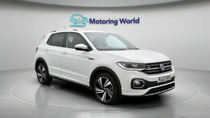Used VW T-Cross R-line 110 HP (80 kW) 2023 White SUV