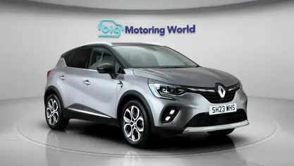 Used Renault Captur Techno 145 HP (106 kW) 2023 Grey/black SUV
