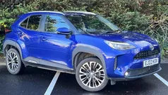 Used 2025 Toyota Yaris Hybrid Estate | £22,667 (Fair price)