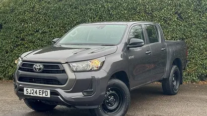 Used 2024 Toyota HiLux Active Pickup | £32,393