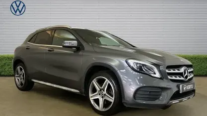 Begagnad Mercedes GLA220 AMG Line Premium 177 HK (130 kW) 2018 Grå SUV