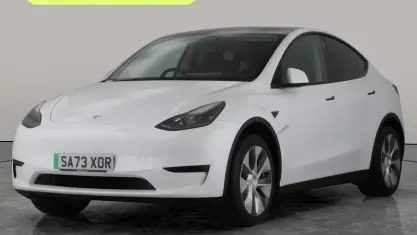 Używany Tesla Model Y RWD 219 kW (299 KM) 2024 SUV