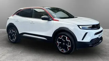 Used Vauxhall Mokka 136 HP (100 kW) 2023 White SUV