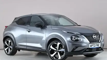 Used Nissan Juke Tekna 143 HP (105 kW) 2023 Grey SUV