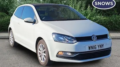 Used VW Polo Match 90 HP (66 kW) 2016 White Hatchback