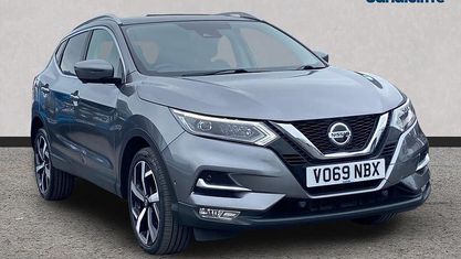 Usado Nissan Qashqai Tekna 140 CV (102 kW) 2018 Gris SUV