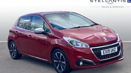 Used Peugeot 208 S 82 HP (60 kW) 2019 Hatchback